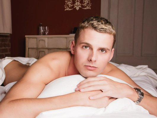 Sample mature male webcam model card